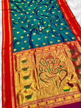 Shree Modak Ganeshaa Kadiyal Paithani