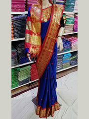 Muniya brocket paithani